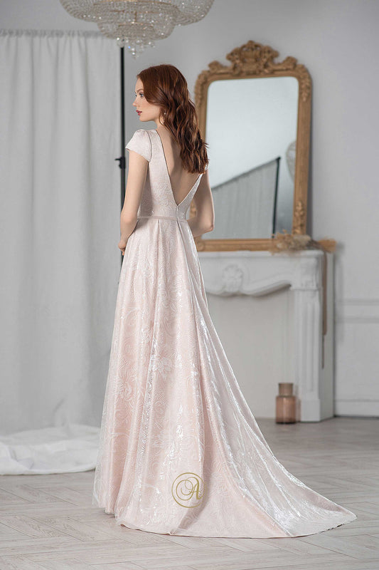 Why Switching Dresses Is A Must In Summer