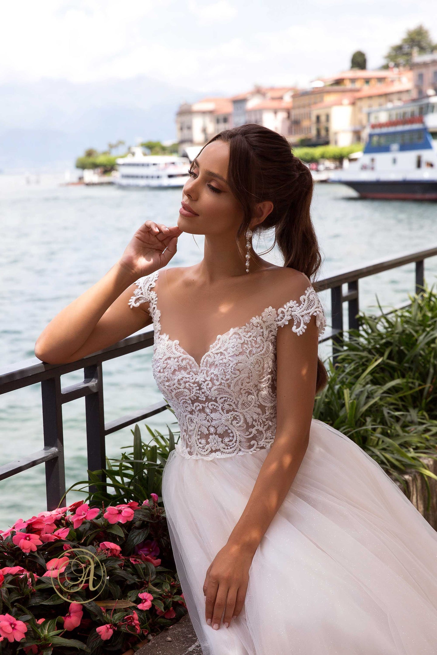 Elegance - 5033 - Aeternum Bridal